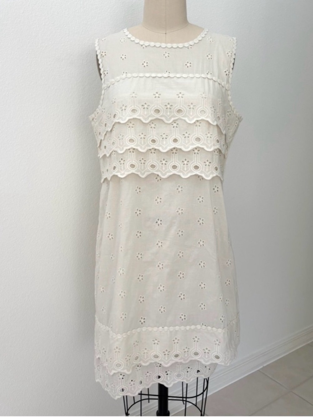 Jcrew NEW Sleeveless Ivory Eyelet Lace Shift Dress Daisy party dress 0p